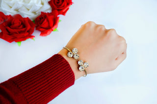 Shop online for a bracelet studded with crystals from Swarovski at DIVUS India 