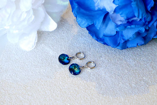 divuscreations earrings in blue 