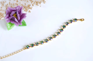 Jewellery made with Swarovski crystals, shop online at divuscreations India 